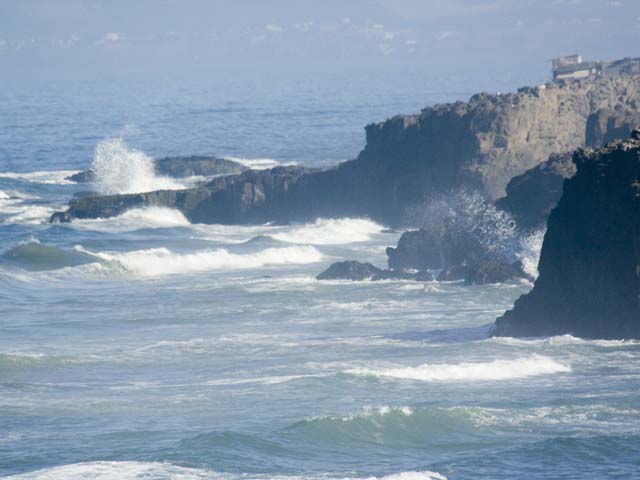Pounding Surf